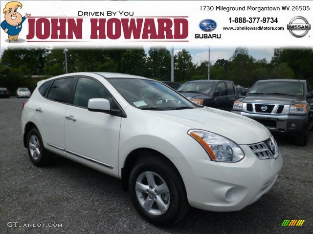 Pearl White Nissan Rogue