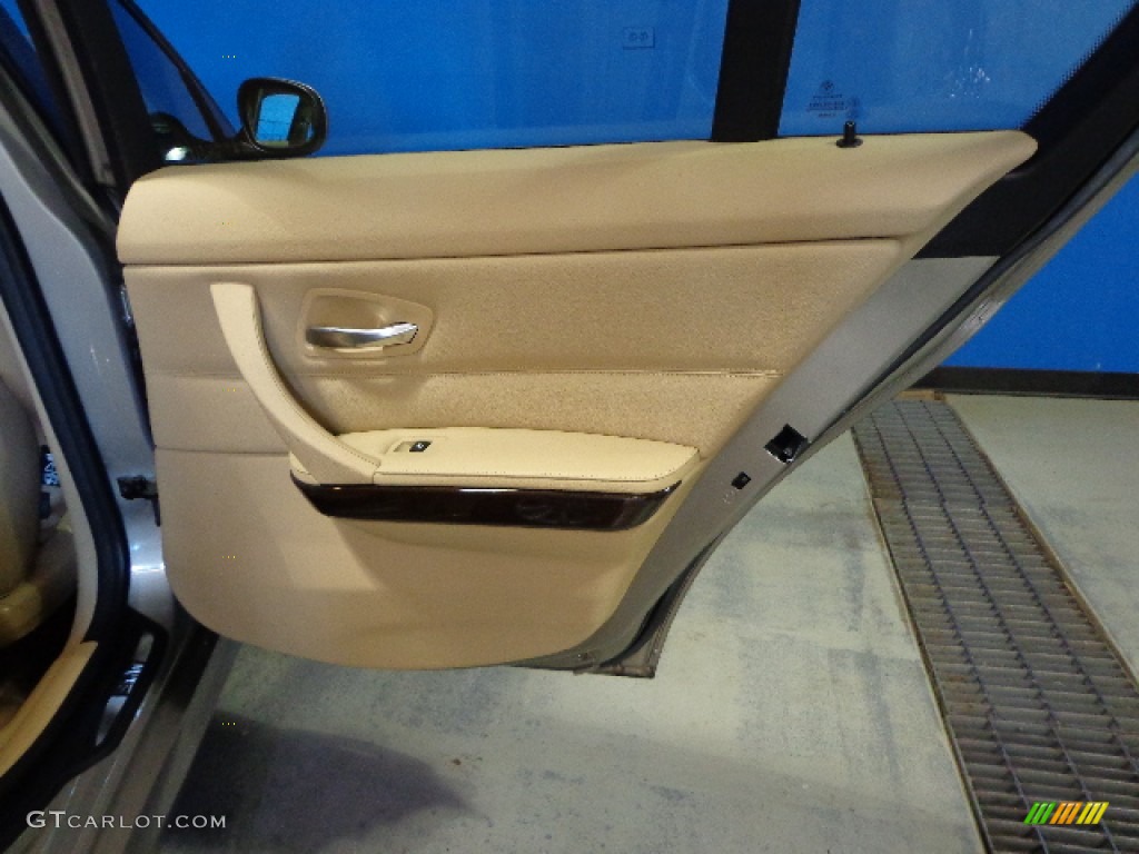 2011 3 Series 328i xDrive Sedan - Platinum Bronze Metallic / Beige Dakota Leather photo #27