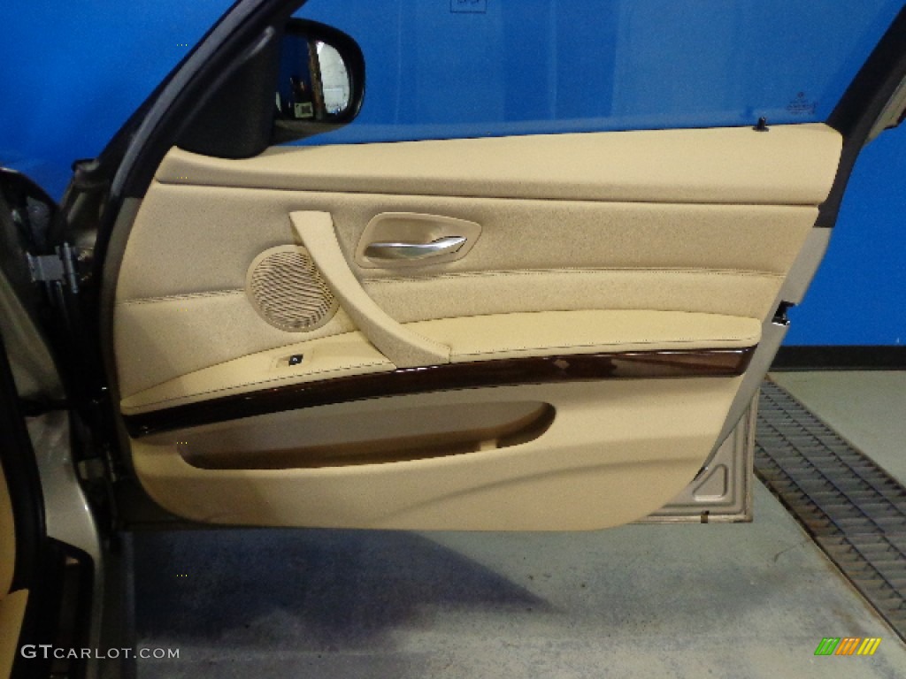 2011 3 Series 328i xDrive Sedan - Platinum Bronze Metallic / Beige Dakota Leather photo #30