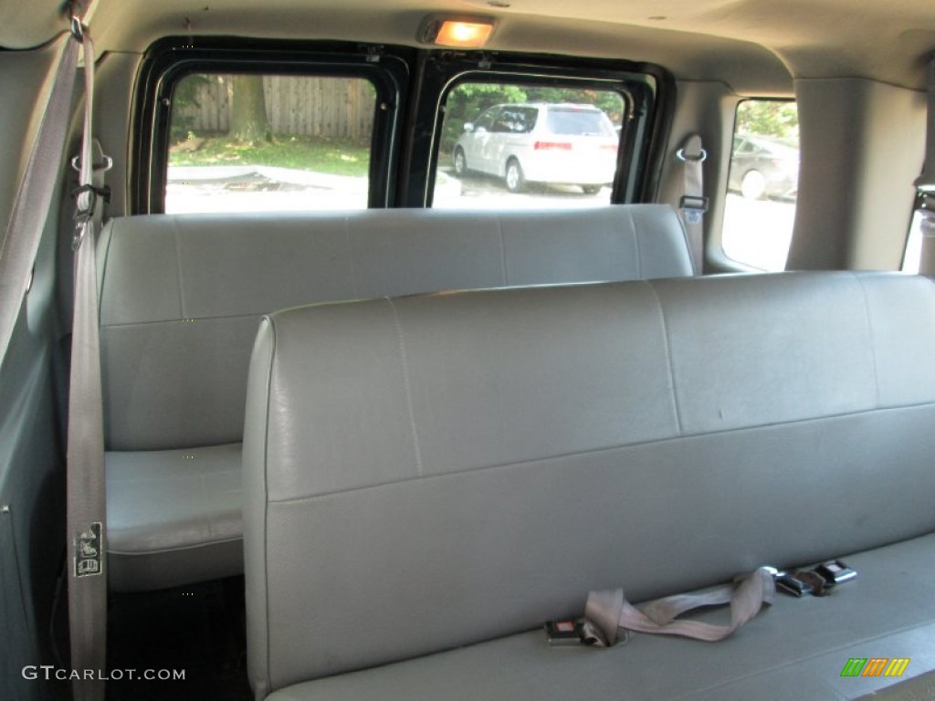 1999 Ford E Series Van E350 Super Duty XLT Extended Passenger Rear Seat Photo #82329899