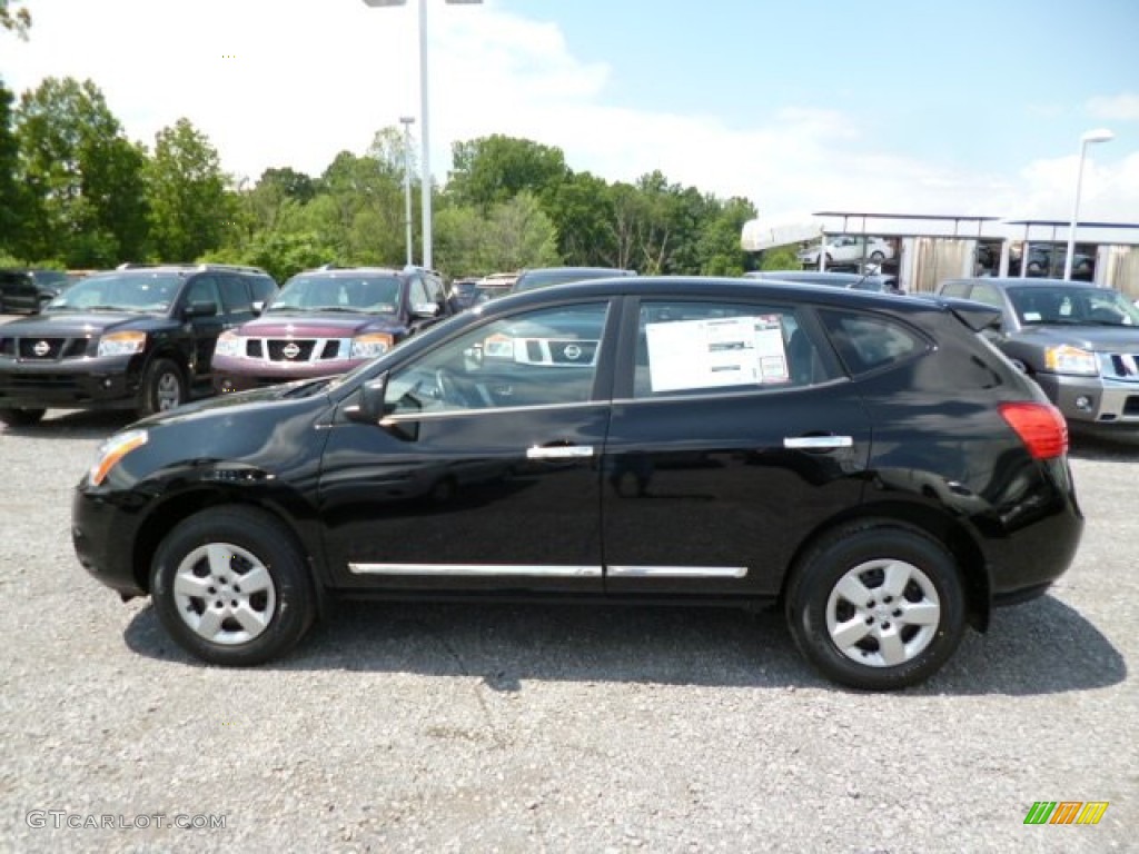 2013 Rogue S AWD - Super Black / Gray photo #4