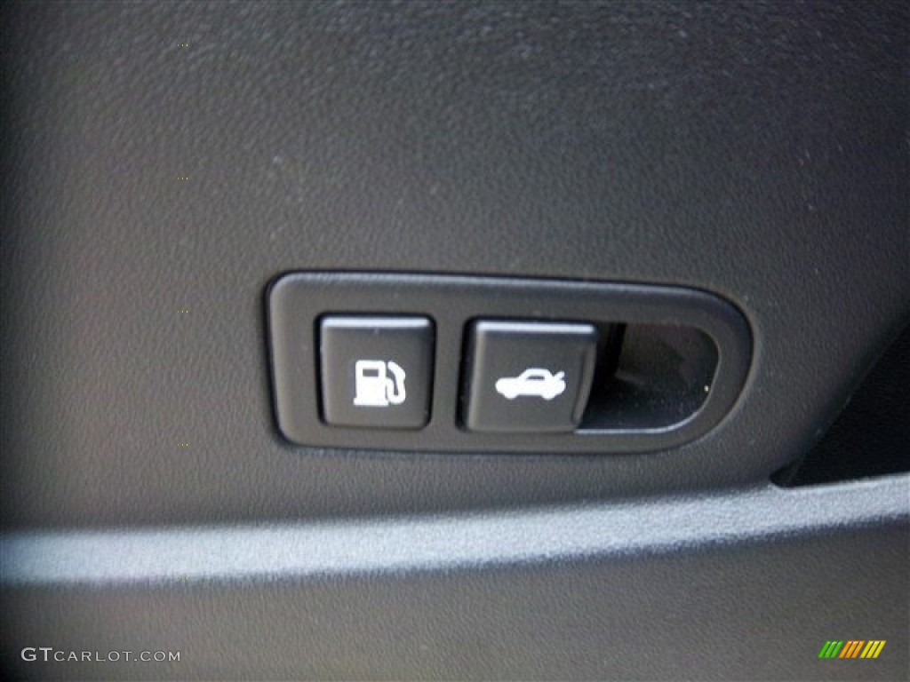 2011 Genesis Coupe 3.8 Grand Touring - Bathurst Black / Black Leather photo #13