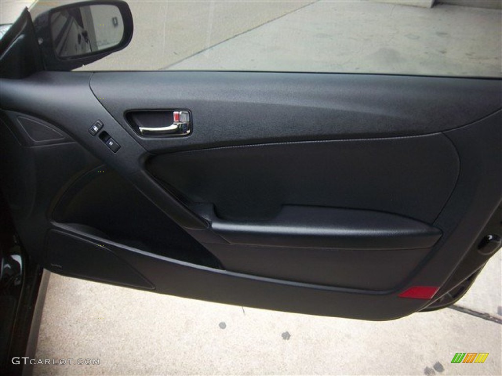 2011 Genesis Coupe 3.8 Grand Touring - Bathurst Black / Black Leather photo #16