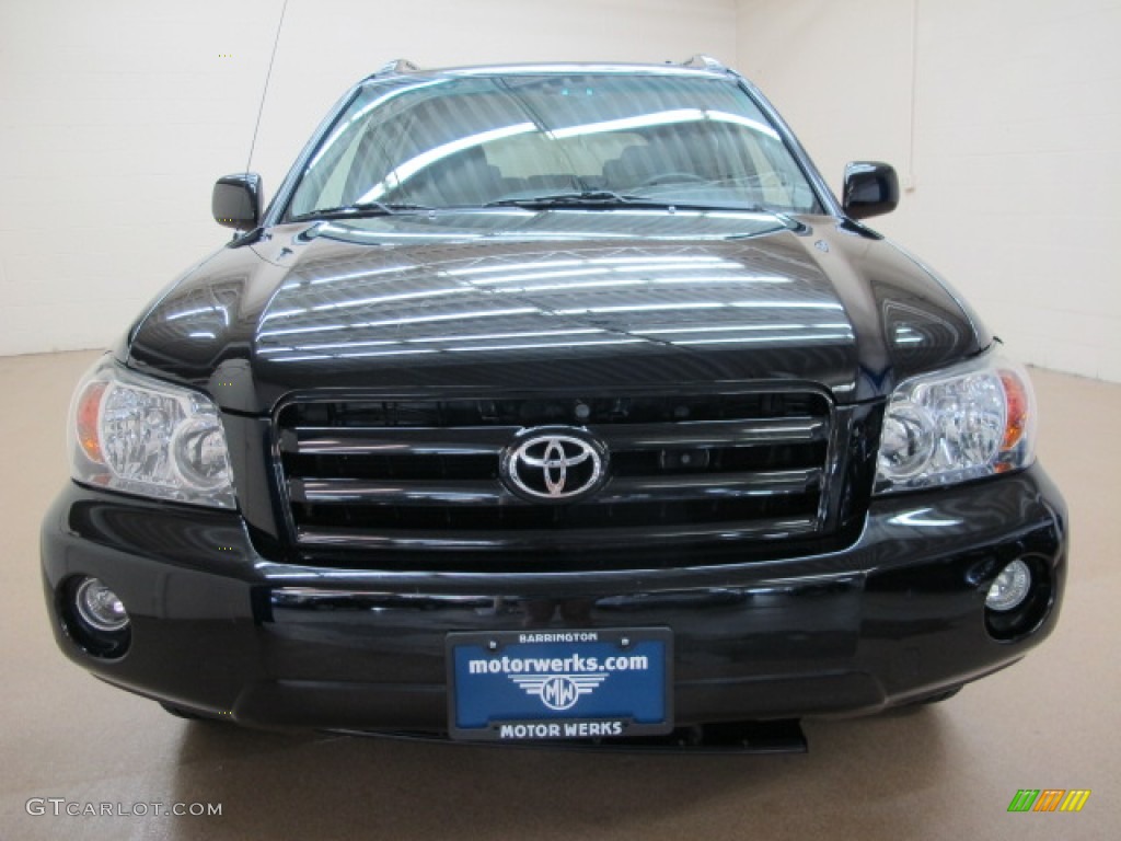 2007 Highlander V6 - Black / Ash Gray photo #2