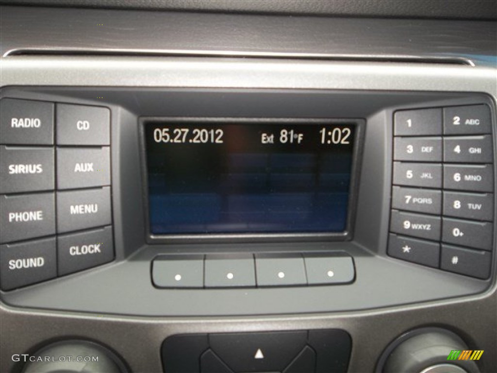 2014 Ford Flex SE Controls Photo #82335479