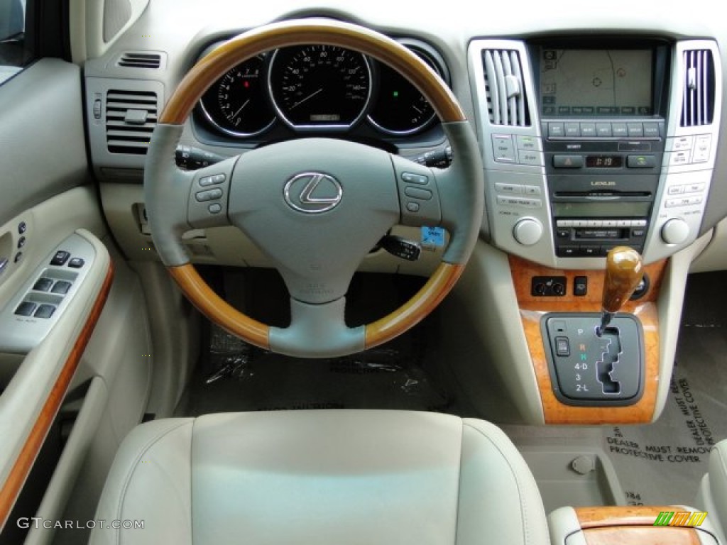 2006 RX 330 - Bamboo Pearl / Ivory photo #39