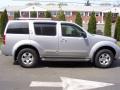 2005 Silver Lightning Metallic Nissan Pathfinder XE 4x4  photo #3