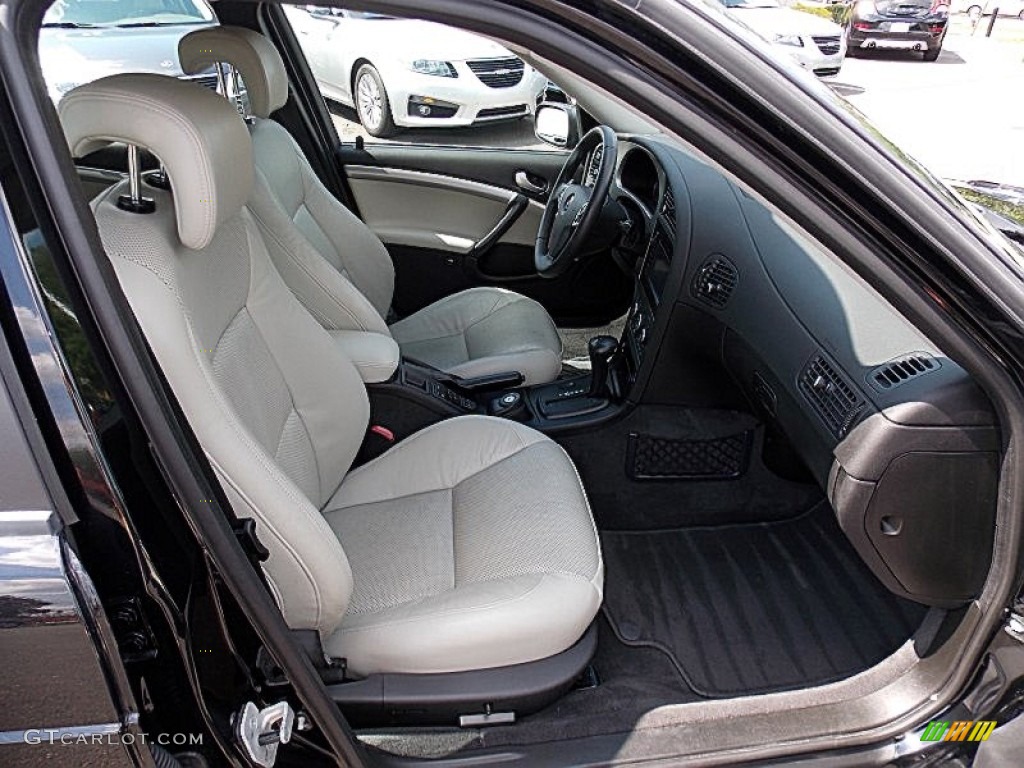 2008 Saab 9-5 Aero SportCombi Front Seat Photos