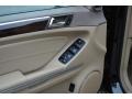 Black - GL 450 4Matic Photo No. 23