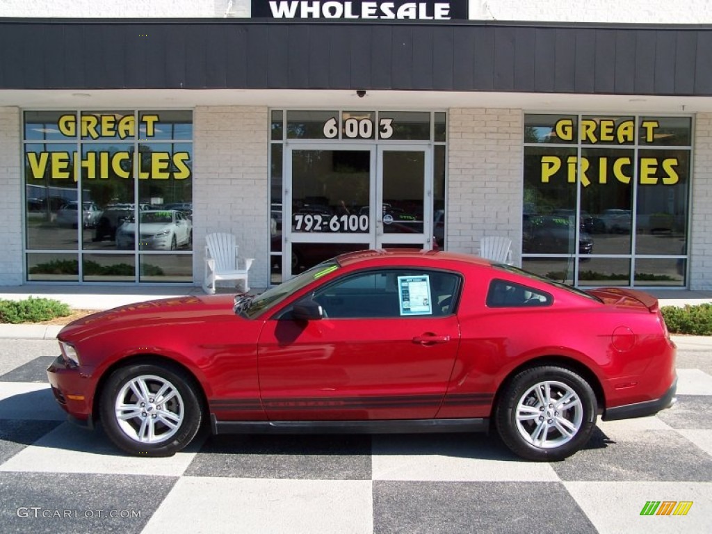 Red Candy Metallic Ford Mustang