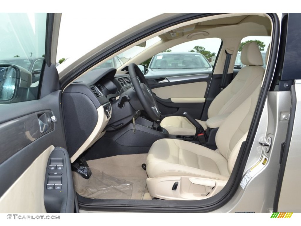 2013 Volkswagen Jetta TDI Sedan Front Seat Photos