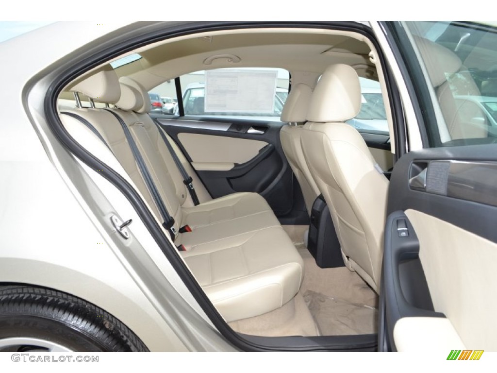 2013 Volkswagen Jetta TDI Sedan Rear Seat Photo #82352102