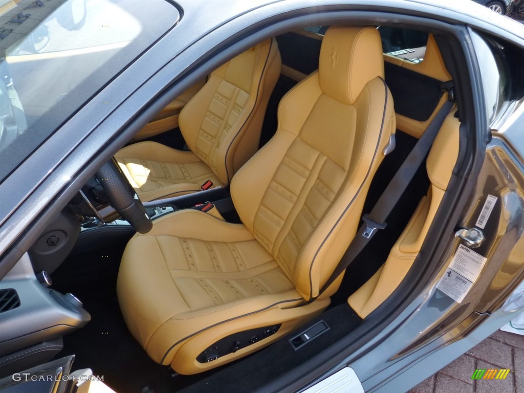 Beige Interior 2010 Ferrari 458 Italia Photo #82352306