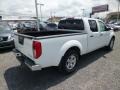 2013 Glacier White Nissan Frontier SV V6 Crew Cab 4x4  photo #7