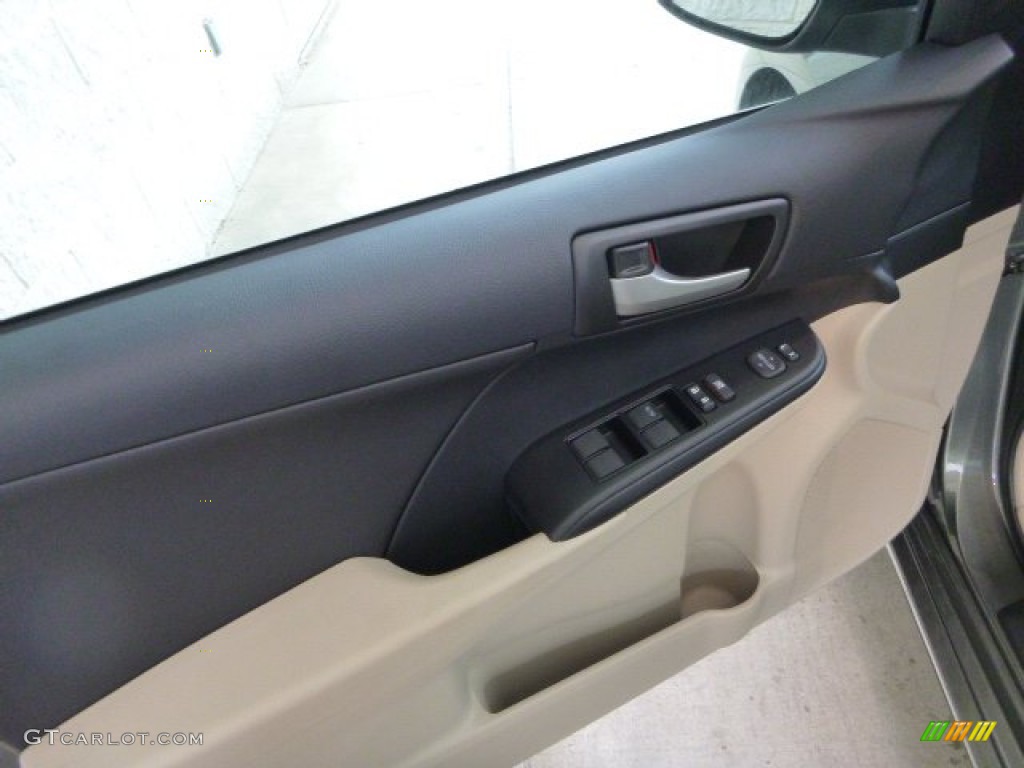 2013 Camry LE - Cypress Green Metallic / Ivory photo #15