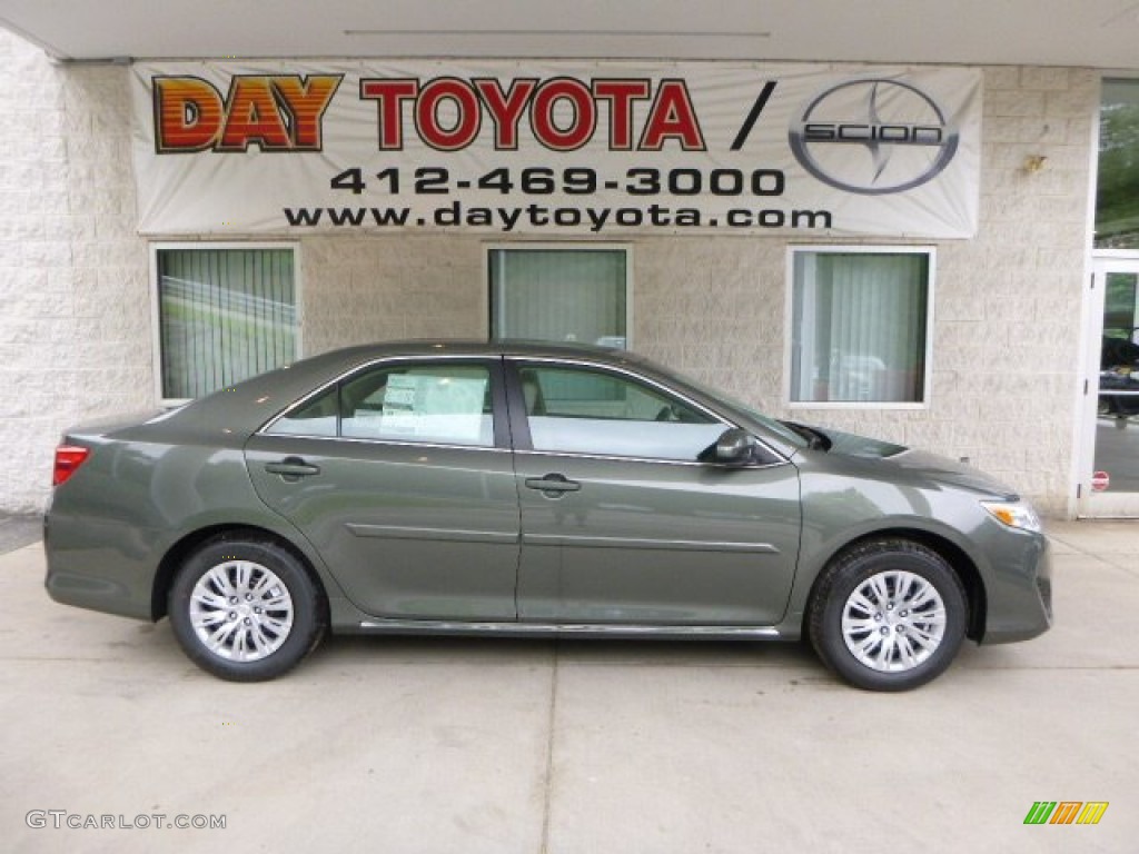 2013 Camry LE - Cypress Green Metallic / Ash photo #1