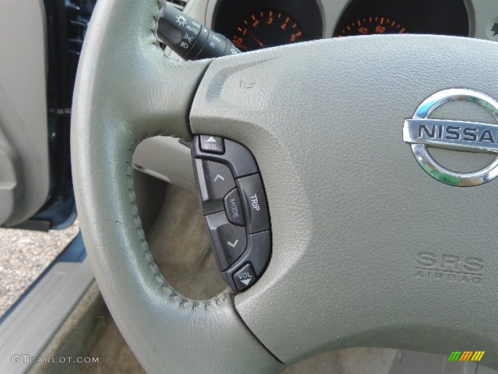 2002 Altima 2.5 S - Opal Blue Metallic / Charcoal Black photo #22