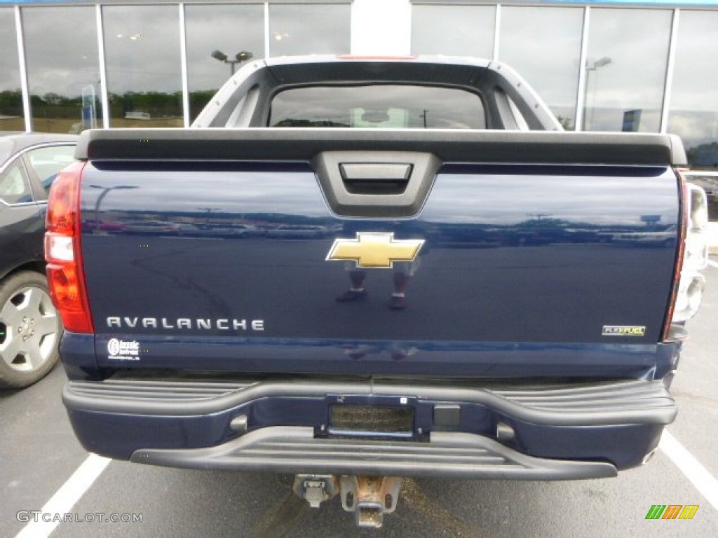 2007 Avalanche LT 4WD - Dark Blue Metallic / Ebony photo #3