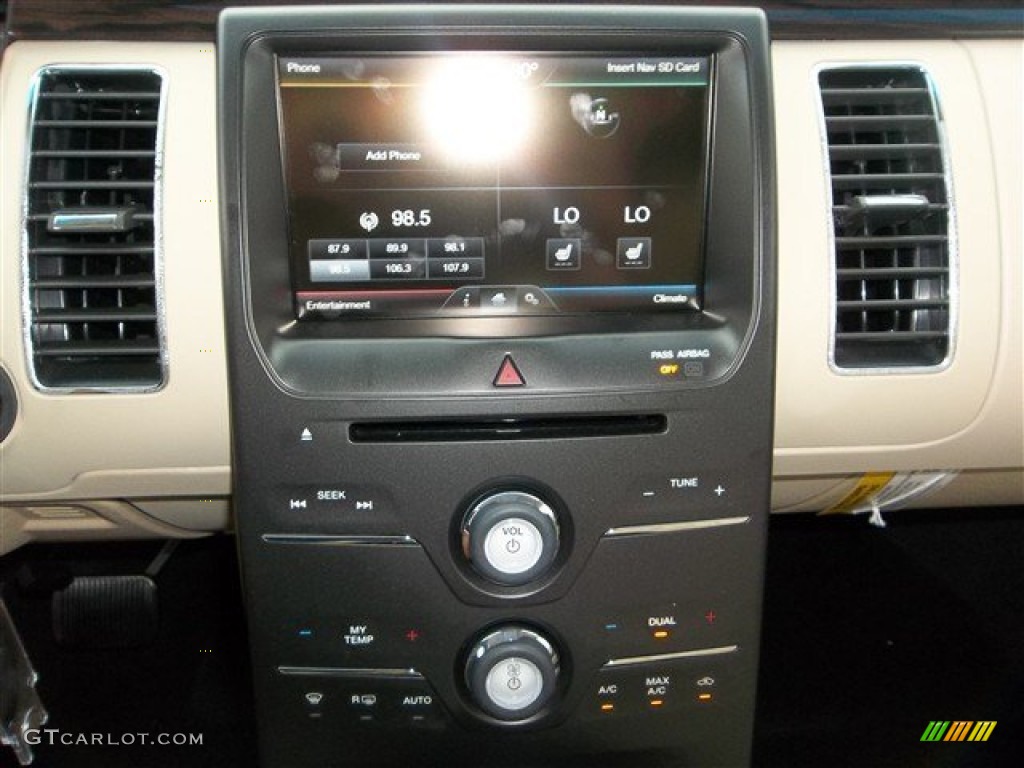 2014 Ford Flex SEL Controls Photo #82356820
