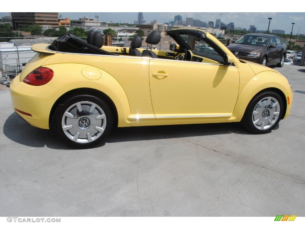 Yellow Rush 2013 Volkswagen Beetle 2.5L Convertible Exterior Photo #82356830