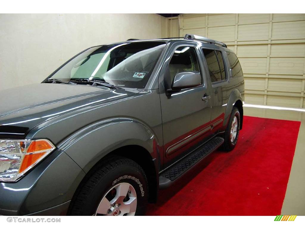 2006 Pathfinder SE - Storm Grey Metallic / Graphite photo #13