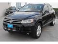 Black - Touareg TDI Lux 4XMotion Photo No. 3