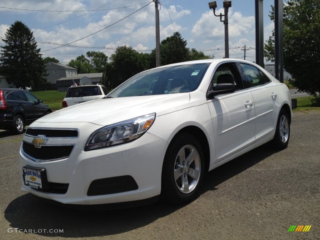 2013 Malibu LS - Summit White / Jet Black/Titanium photo #1