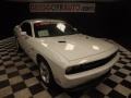 Bright White 2011 Dodge Challenger SE