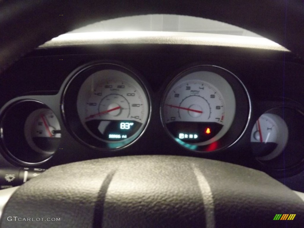 2011 Challenger SE - Bright White / Dark Slate Gray photo #15