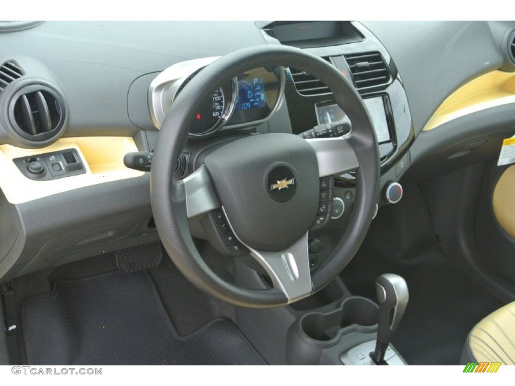 2013 Chevrolet Spark LT Yellow/Yellow Steering Wheel Photo #82365586
