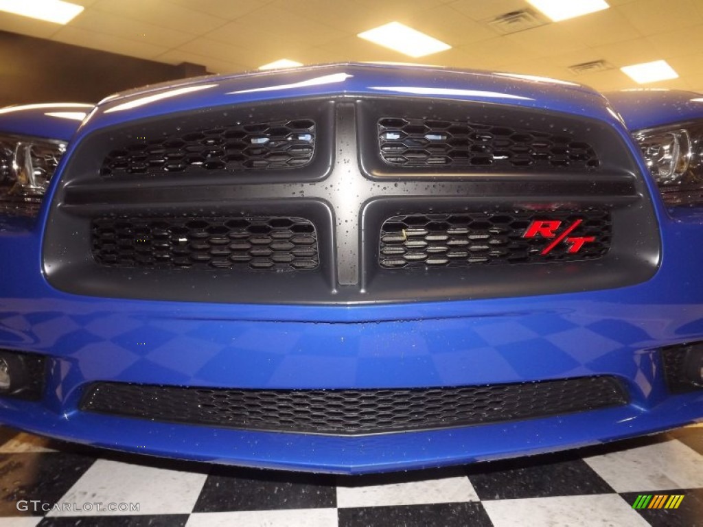 2013 Charger R/T Daytona - Daytona Blue Pearl / Daytona Edition Black/Blue photo #10