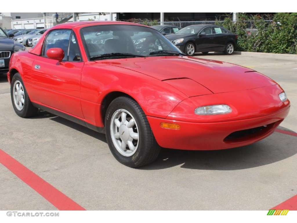 Classic Red 1990 Mazda MX-5 Miata Roadster Exterior Photo #82366951