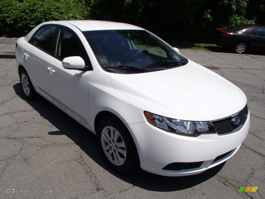 Clear White 2010 Kia Forte EX Exterior Photo #82369247