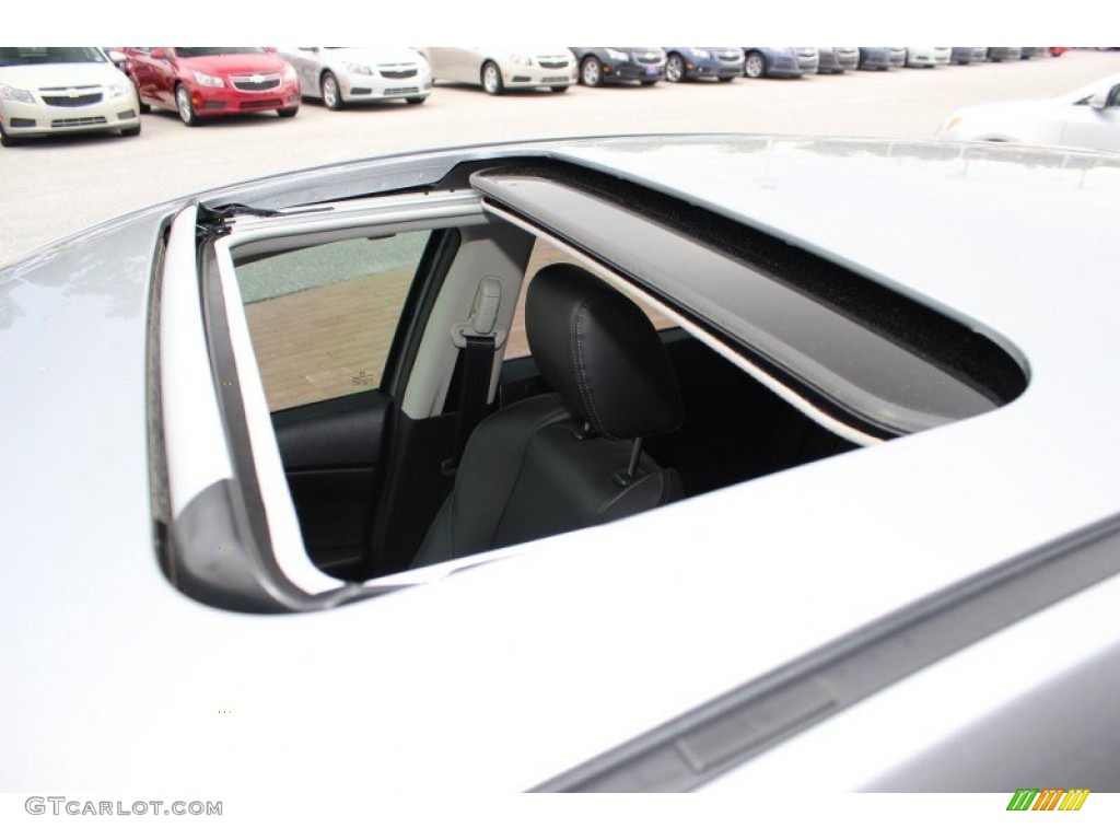 2013 Mazda MAZDA3 i Grand Touring 5 Door Sunroof Photo #82370246