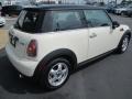 Pepper White - Cooper Hardtop Photo No. 3