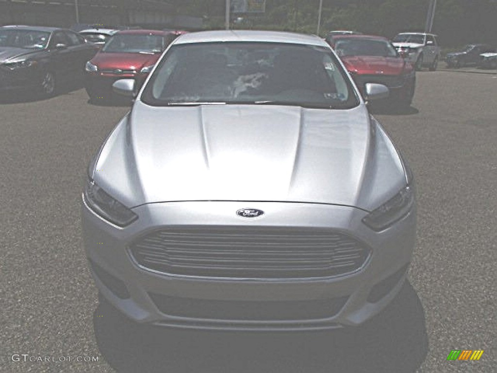 2013 Fusion S - Ingot Silver Metallic / Earth Gray photo #3