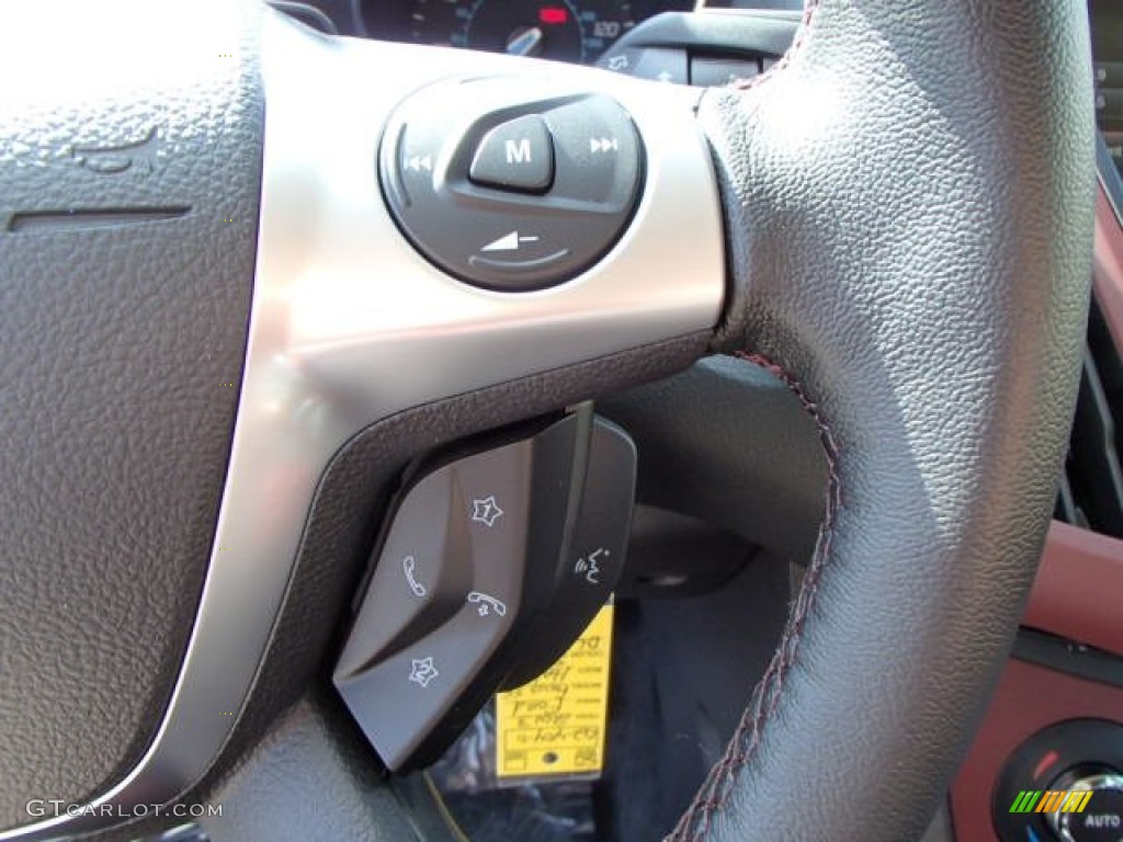 2013 Ford Focus SE Hatchback Controls Photo #82373188