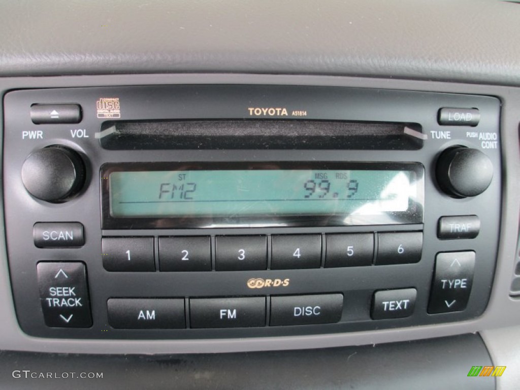 2007 Toyota Corolla LE Audio System Photo #82374088