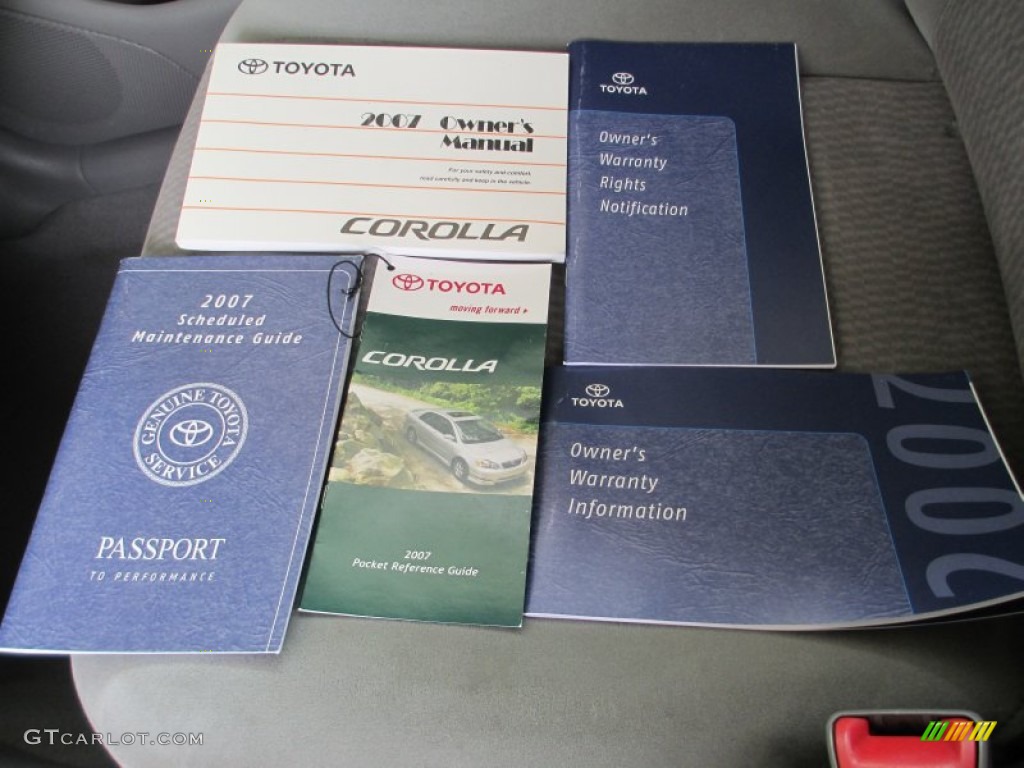2007 Toyota Corolla LE Books/Manuals Photos