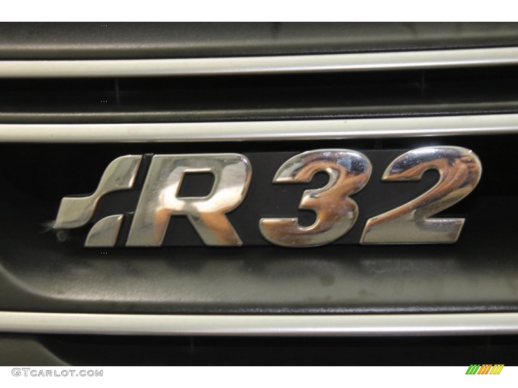 2008 Volkswagen R32 Standard R32 Model Marks and Logos Photo #82378144