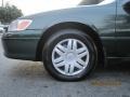 Woodland Pearl - Camry LE Photo No. 14