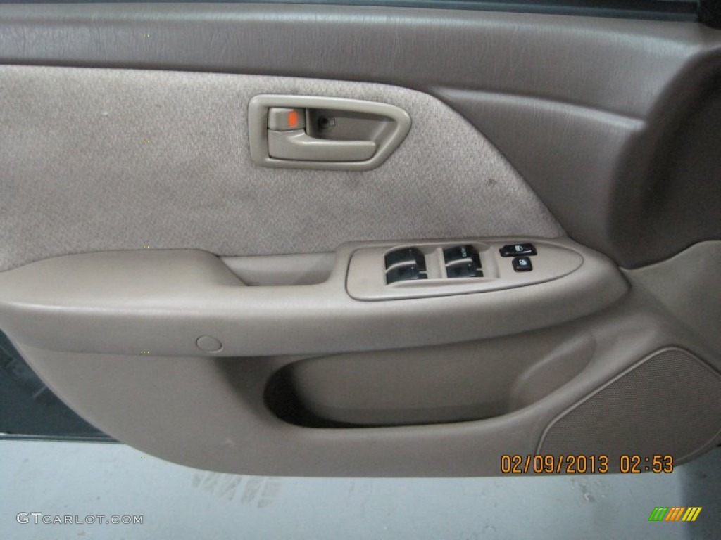 2001 Camry LE - Woodland Pearl / Oak photo #23