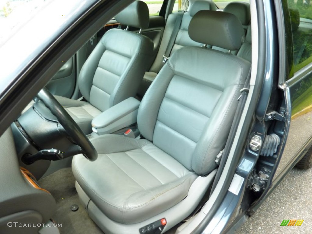 2000 Volkswagen Passat GLX V6 AWD Sedan Front Seat Photo #82382188