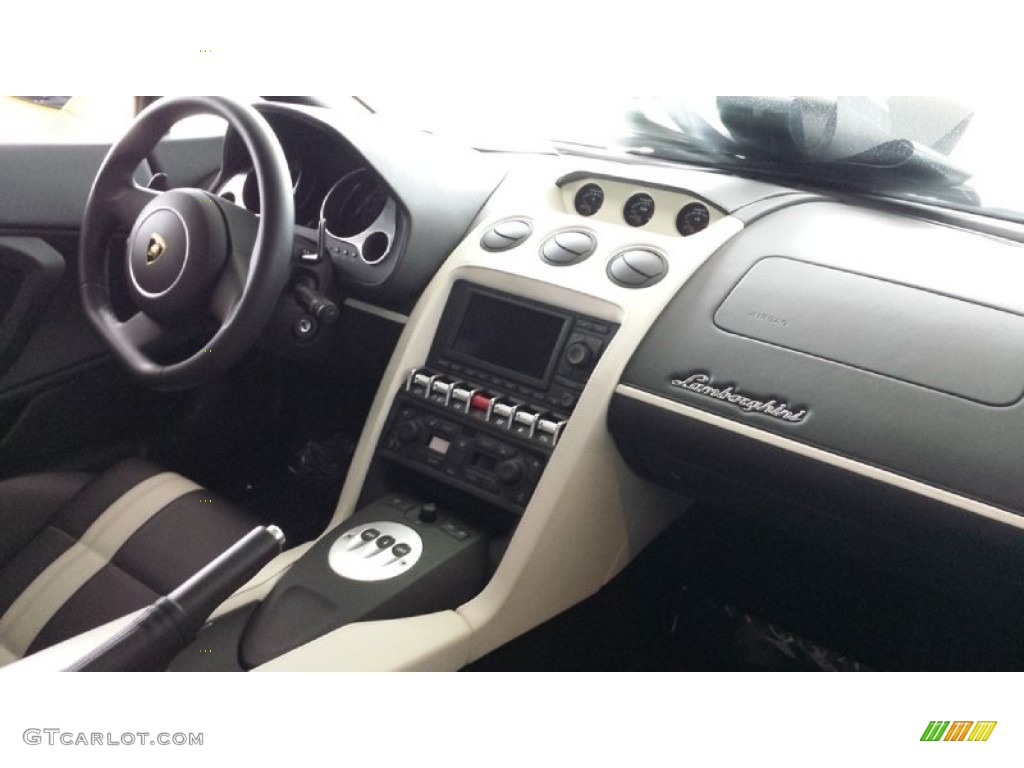 Black/White Interior 2010 Lamborghini Gallardo LP550-2 Valentino Balboni Coupe Photo #82383409