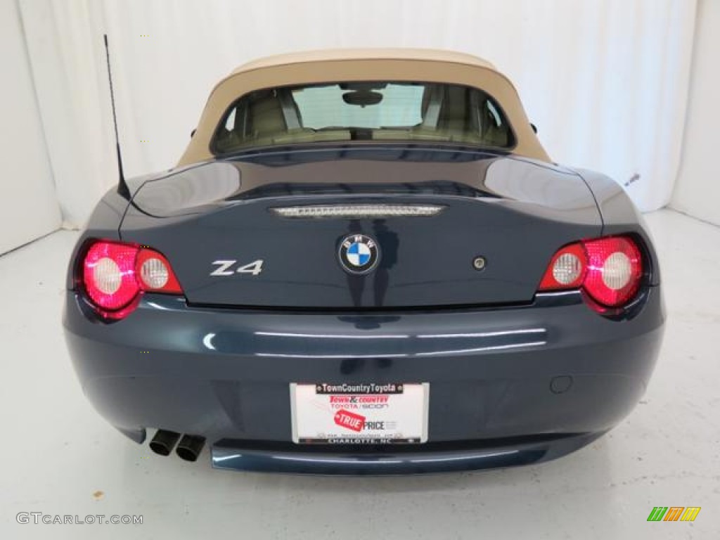 2005 Z4 2.5i Roadster - Toledo Blue Metallic / Dark Beige photo #26