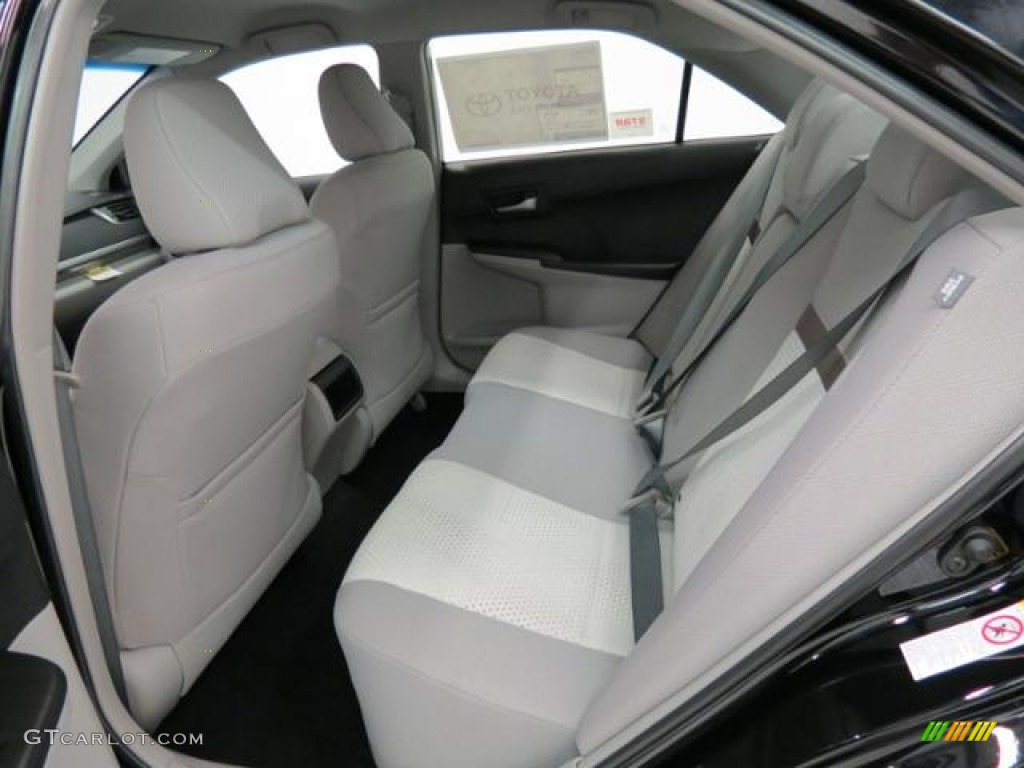 2013 Camry L - Attitude Black Metallic / Ash photo #6