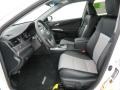 Super White - Camry SE Photo No. 9