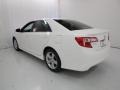 Super White - Camry SE Photo No. 23