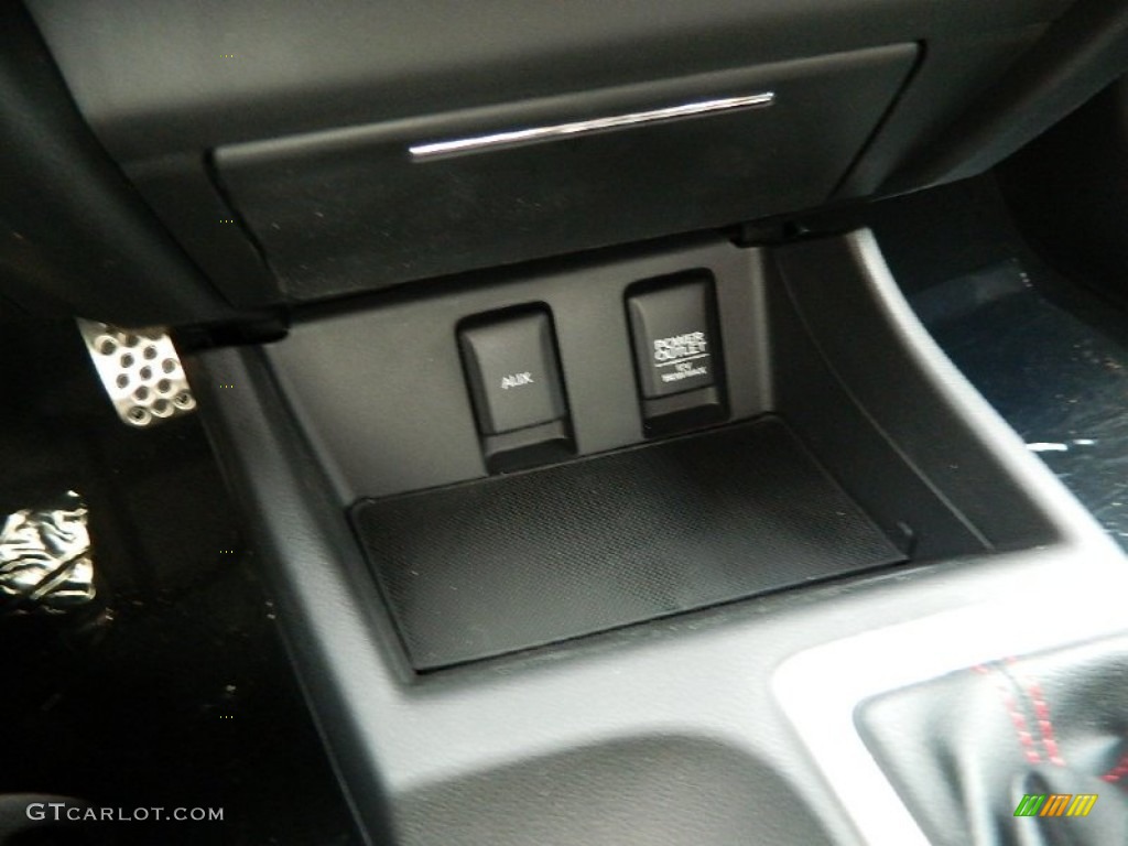 2013 Honda Civic Si Coupe Controls Photo #82387830