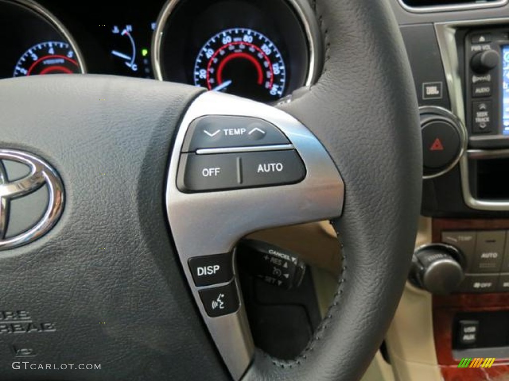 2013 Toyota Highlander Limited Controls Photo #82387837
